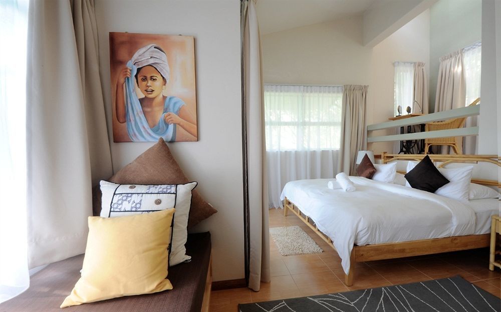 Ambong Rainforest Retreat Pantai Tengah  外观 照片