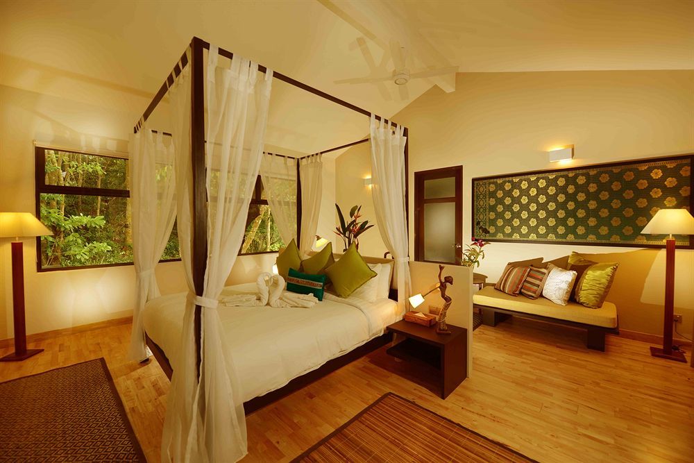 Ambong Rainforest Retreat Pantai Tengah  外观 照片