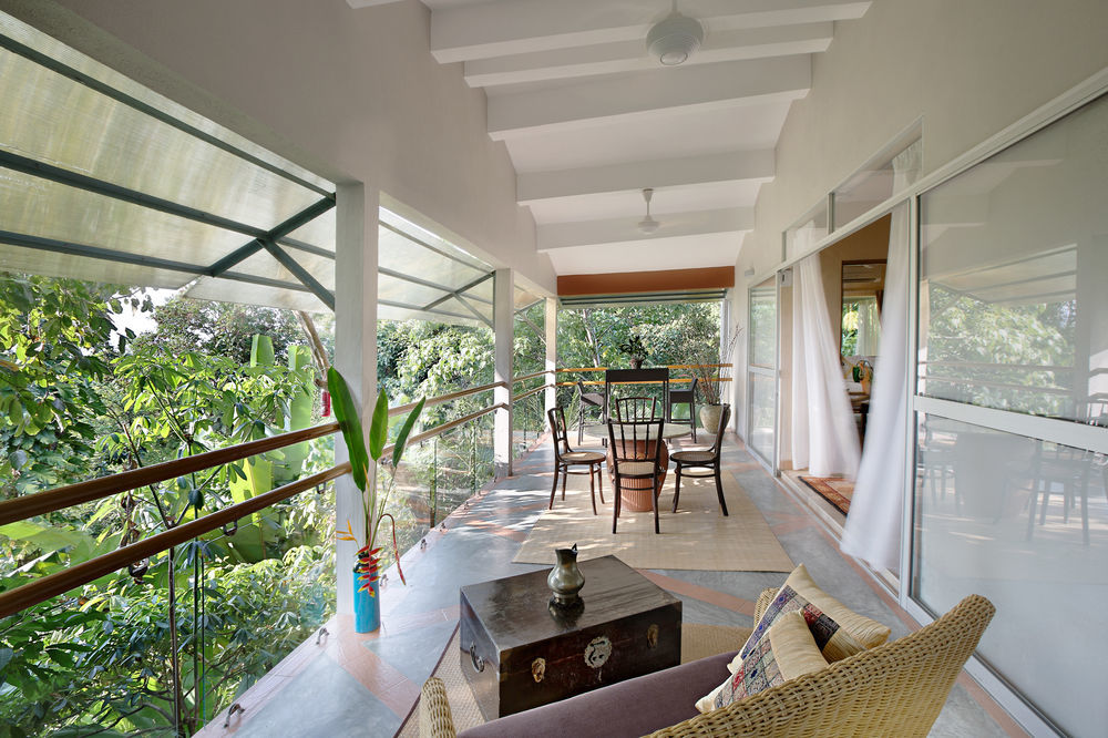 Ambong Rainforest Retreat Pantai Tengah  外观 照片