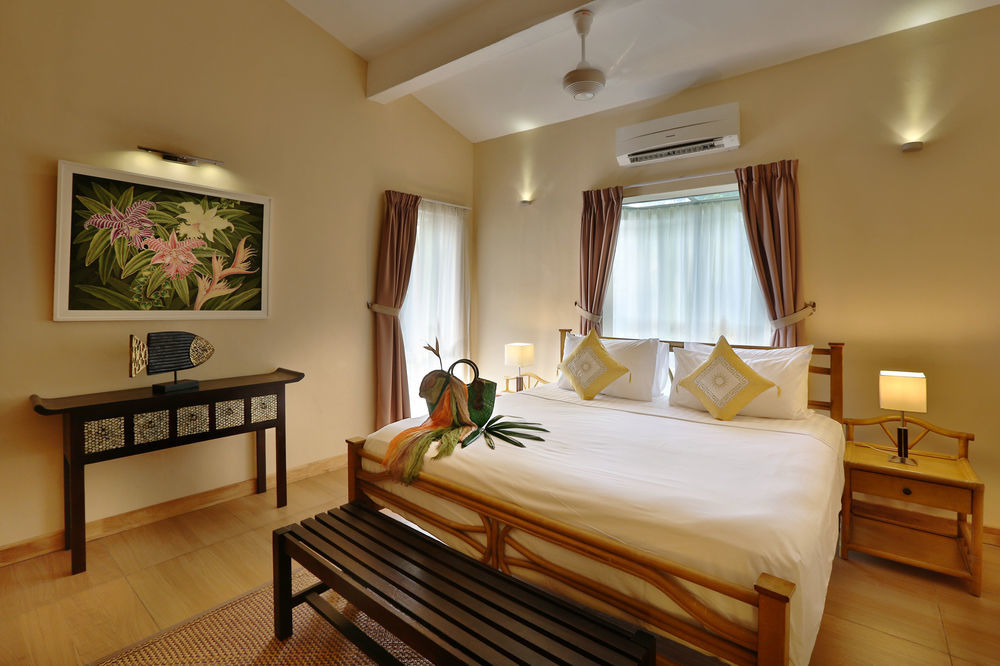 Ambong Rainforest Retreat Pantai Tengah  外观 照片